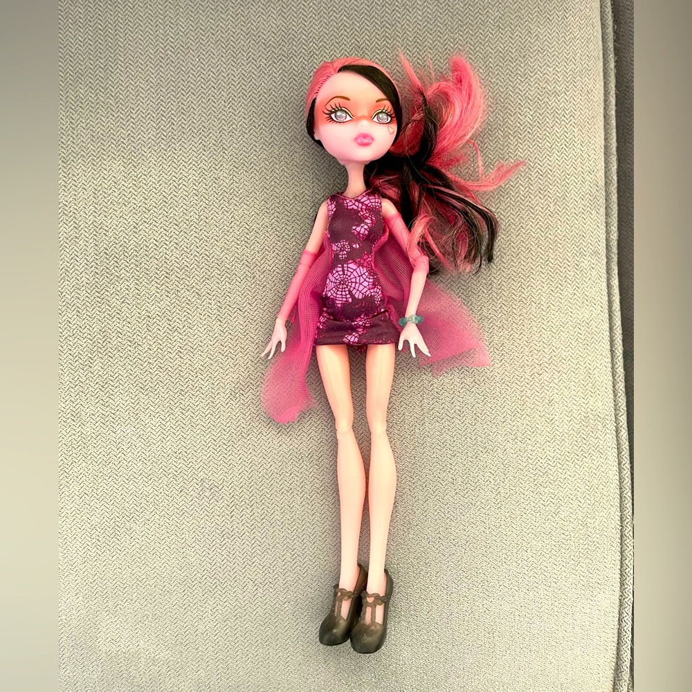 Monster High Doll Draculaura Haunted Getting Ghostly Mattel Collectible Doll